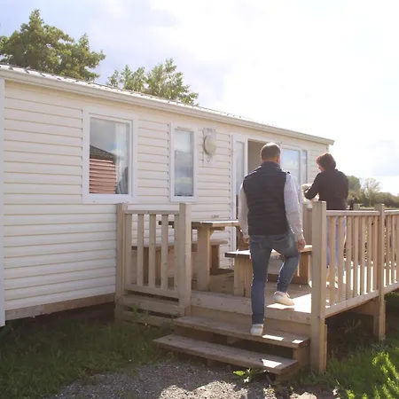 Camping La Venise De L'Ouest La Ferte-Bernard Exterior photo
